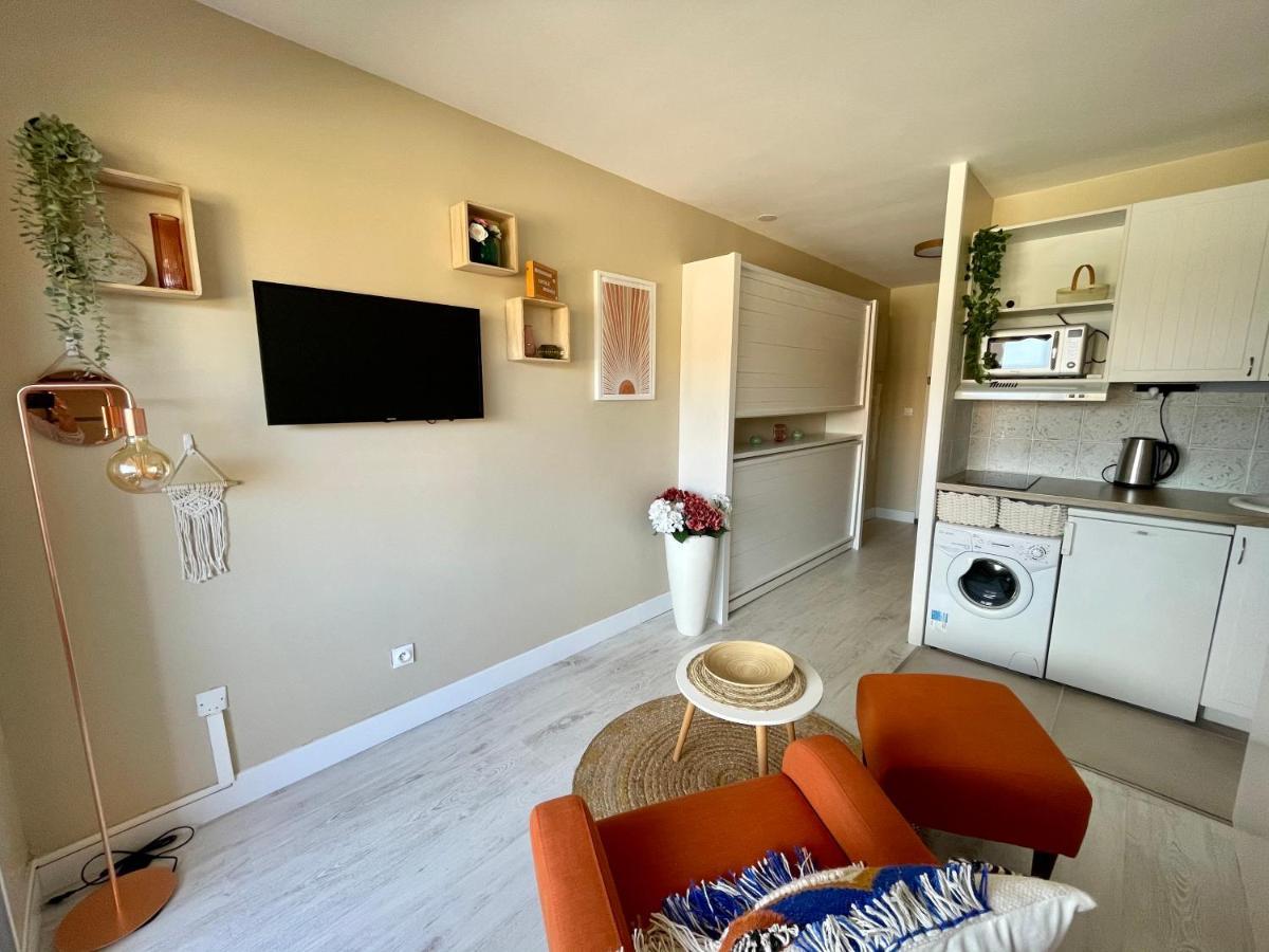 My Little Provence Bormes Les Mimosas Apartment Luaran gambar
