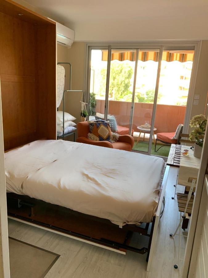 My Little Provence Bormes Les Mimosas Apartment Luaran gambar